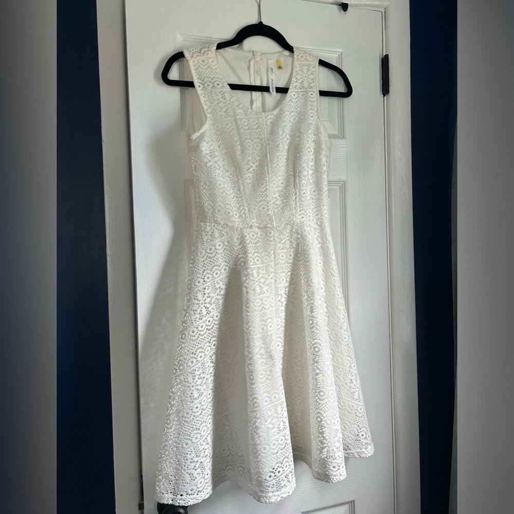 White aline skater dress XS